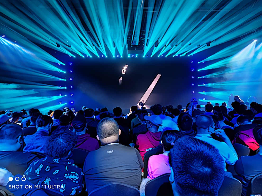 小米11ultra质量怎么样(小米11ultra拍照原图效果)